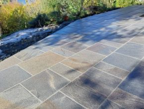 Granit Bodenplatten Oldino Mix grau-braun bunt Oberfläche geflammt